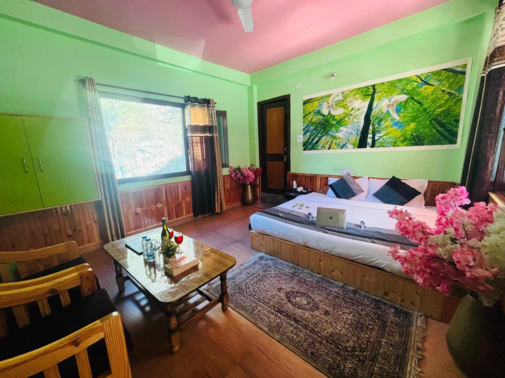 Hotel Dream Valley Kasol #Near Mall Road #River View #Parking #Gaming Zone #Open Terrace #Restaurant Kültér fotó